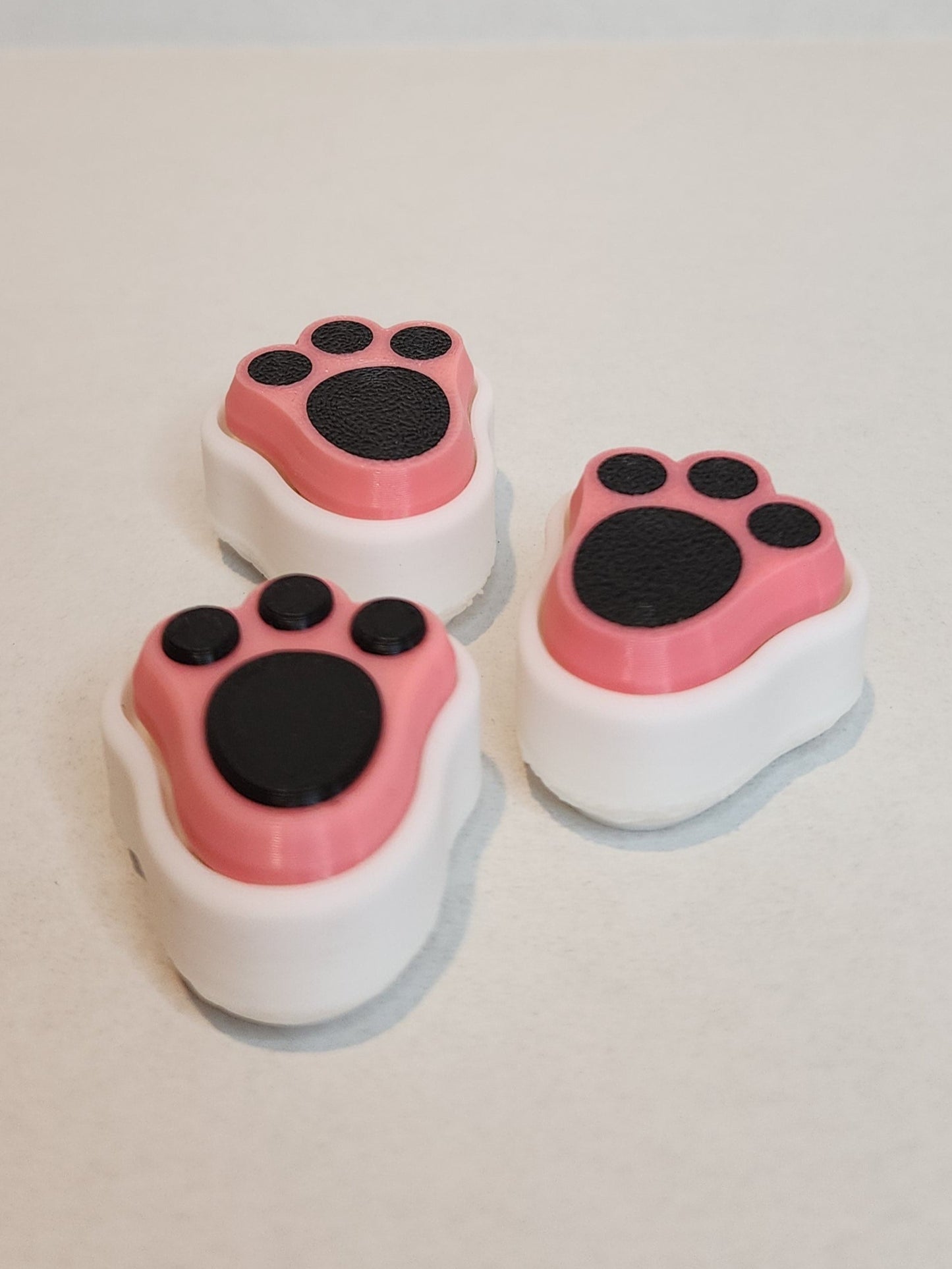 Title: Bunny Paw Clicker Fidget – 3D Printed