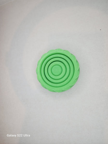 Gyroid Spinner