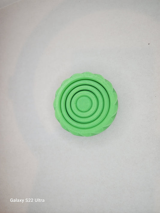 Gyroid Spinner