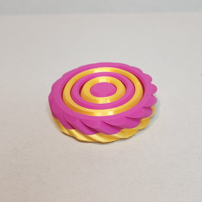 Gyroid Spinner