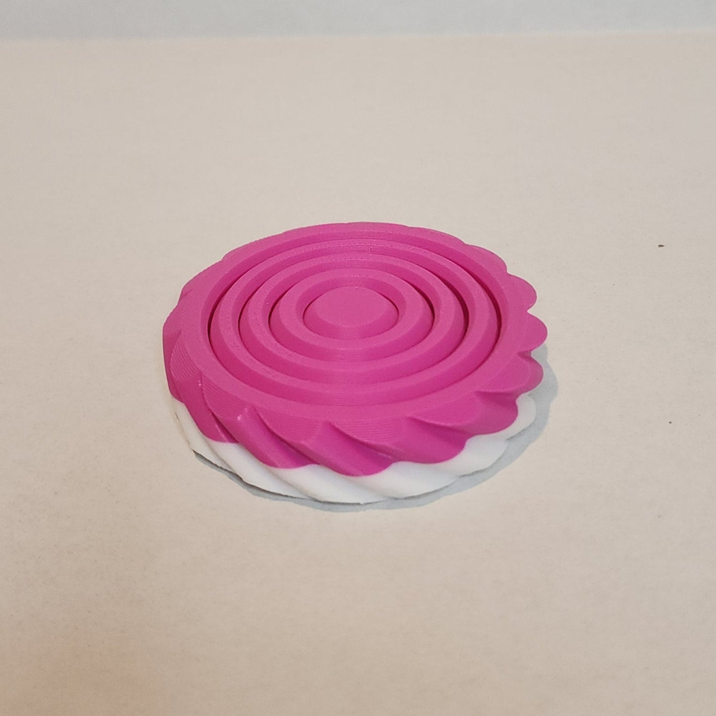 Gyroid Spinner