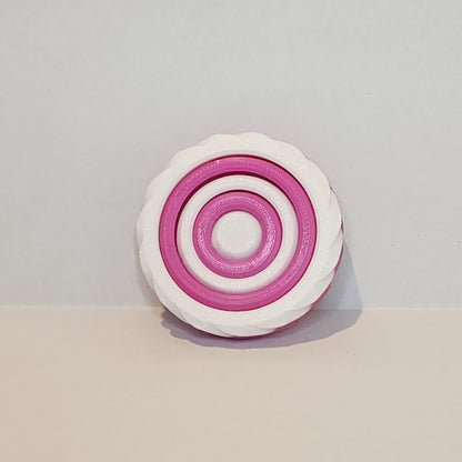 Gyroid Spinner